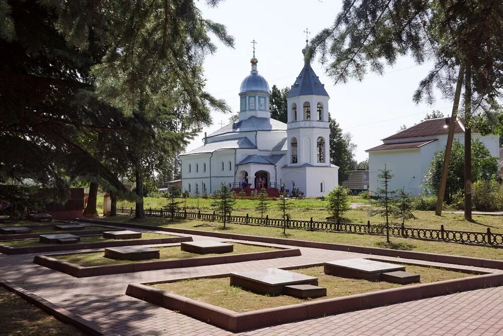 Ельня. Город ельня смоленской области. ельня смоленская область городок. ельня аллея героев. памятники в ельне смоленской области.