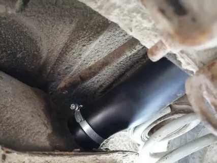 Патрубок бензобака
