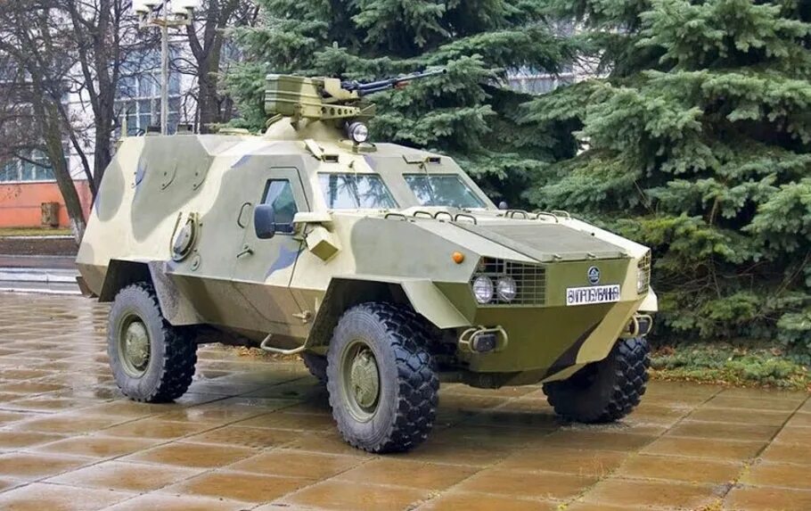 Дозор м. Дозор б бронеавтомобиль. БТР Спартан. Бронетранспортеров m1117. Бронеавтомобилей m1117.