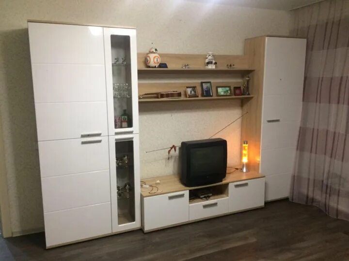 Стенка lux сборка. Стенка lux 235 сонома+белый снег. стенка вена 298x47x200h сборка. стенка лофт 170 много мебели. стенка лофт много мебели.