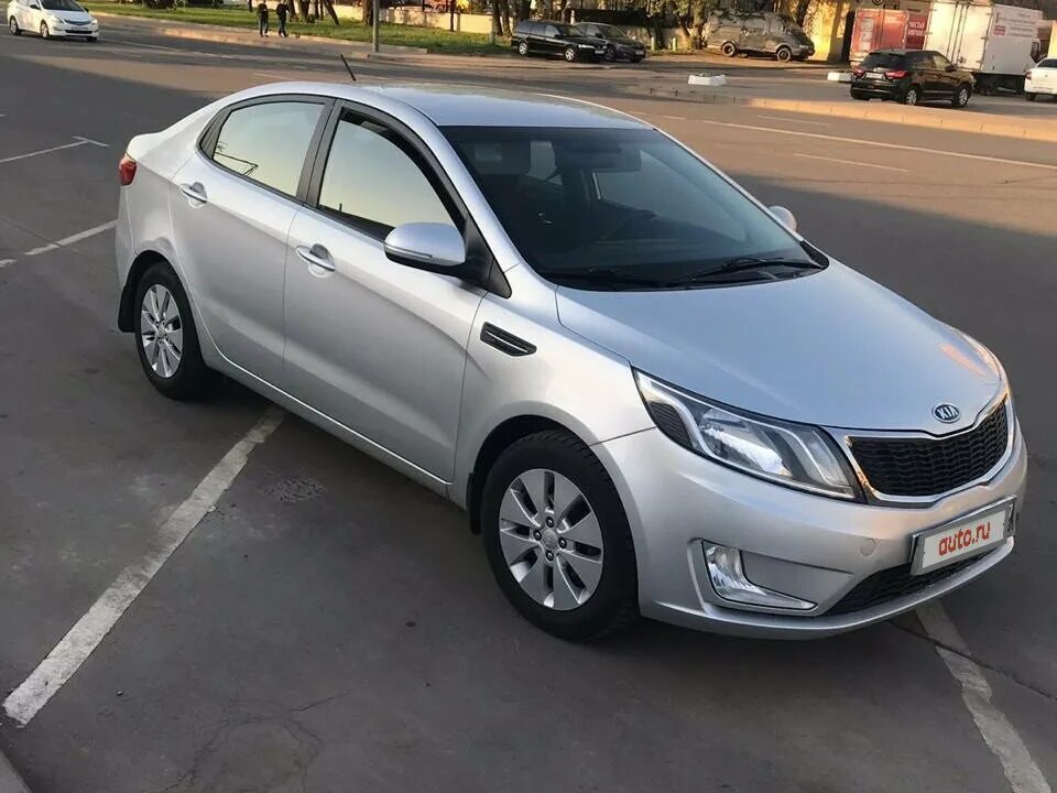 Киа рио 2012 год автомат. Kia Rio 2012. Kia Rio 2012 седан. Kia Rio 3 2012. Kia Rio III 2012.