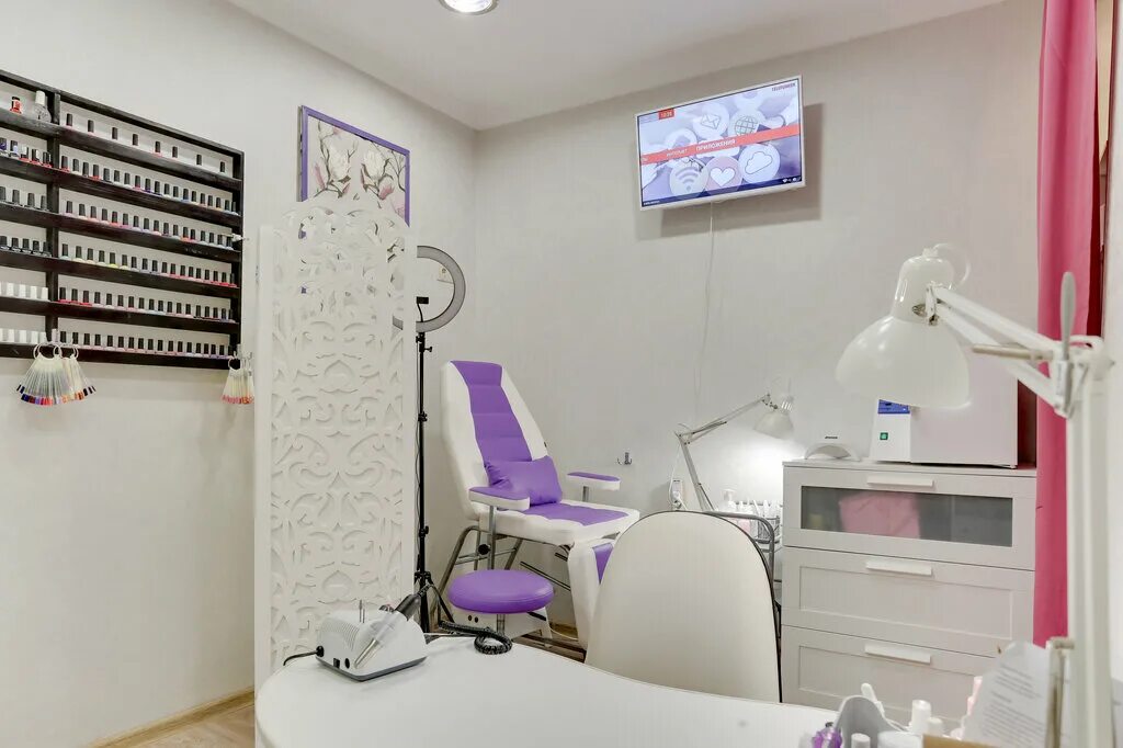 Лазер студия гладко. Barre one. Goldypole химки. Расторгуевский переулок студия звукозаписи. Студия 1а.