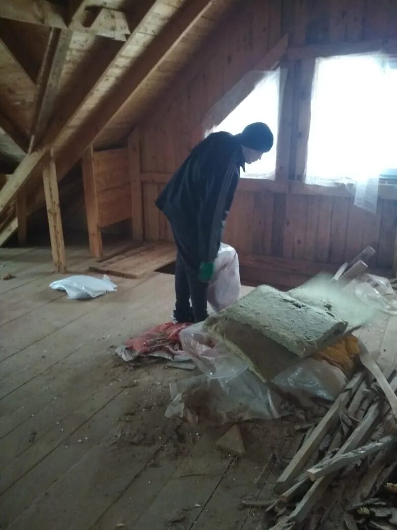 Псков разнорабочим. Разнорабочие псков. Грузчик подсобник. Доставщик мебели. Псков разнорабочим.