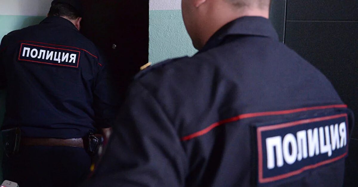 Вхождение полиции в жилые и иные помещения