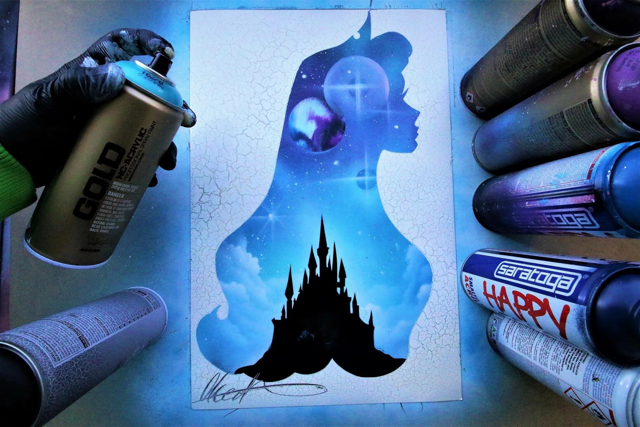 Трафарет на стену под баллончик. Нанесение рисунка по трафарету. Трафарет для краски баллончиком. Трафарет для краски баллончиком. Трафареты для рисования баллончиком.