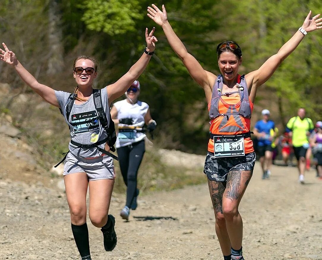 Running festival. Townsville австралия. Mha спортивный фестиваль. Meredith gift festival run. Буревестник бег новосибирск.