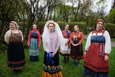 Национальный костюм пермского края