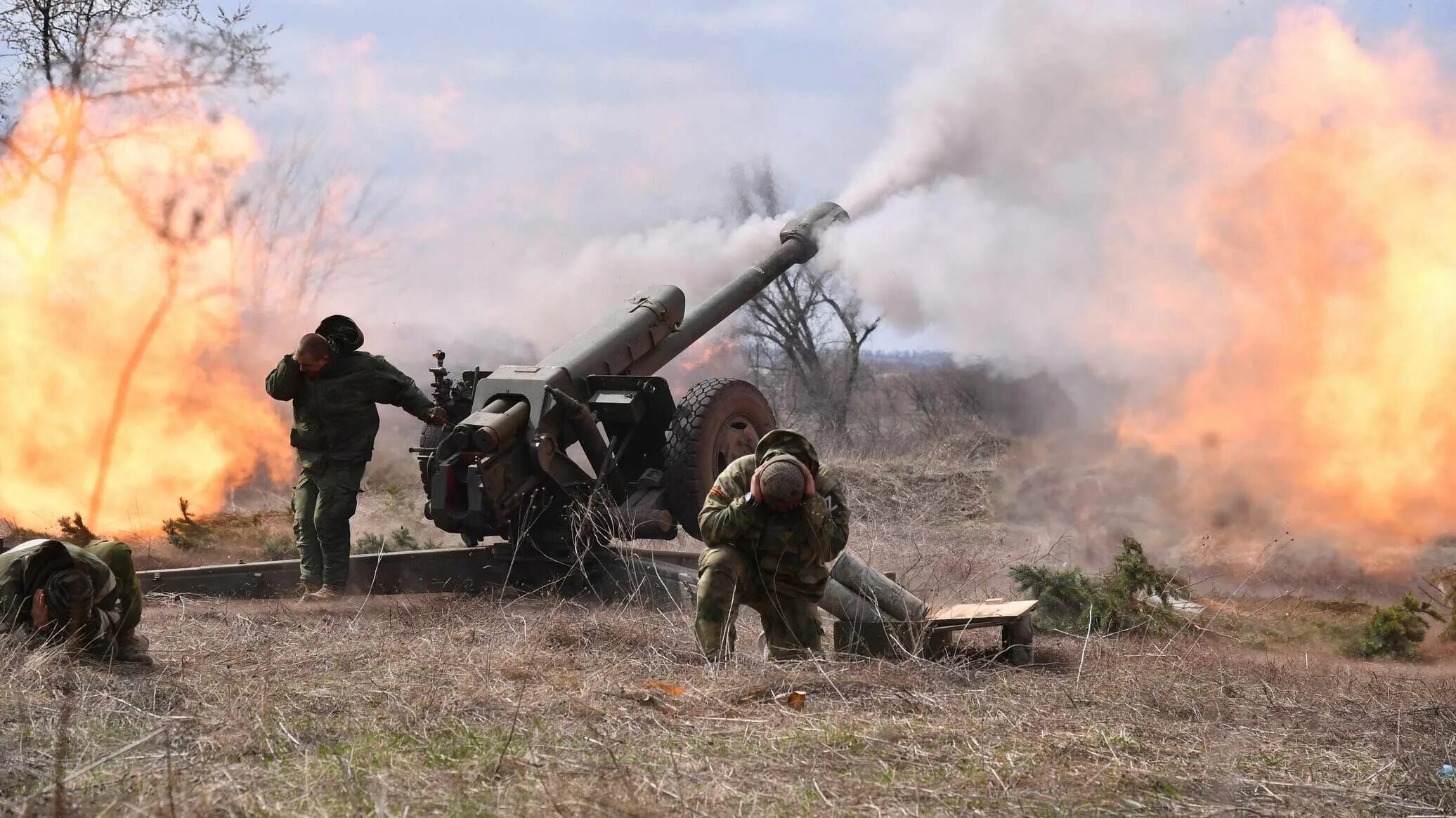 Штаб всу новости генштаба сегодня. Военная операция на Украине 2022. Военный артиллерист. Артиллерия в бою на Украине. Артиллерийские войска России в Украине.