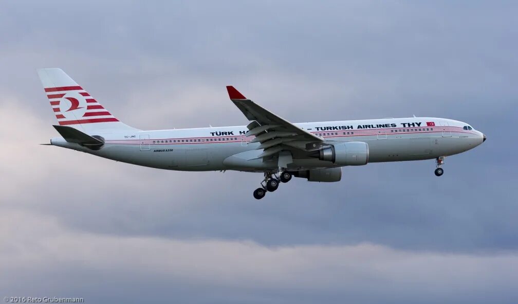 A330-203. A330-203. Airbus a330-203. A330-203 где двигатель. Airbus a330-300 turkish airlines.