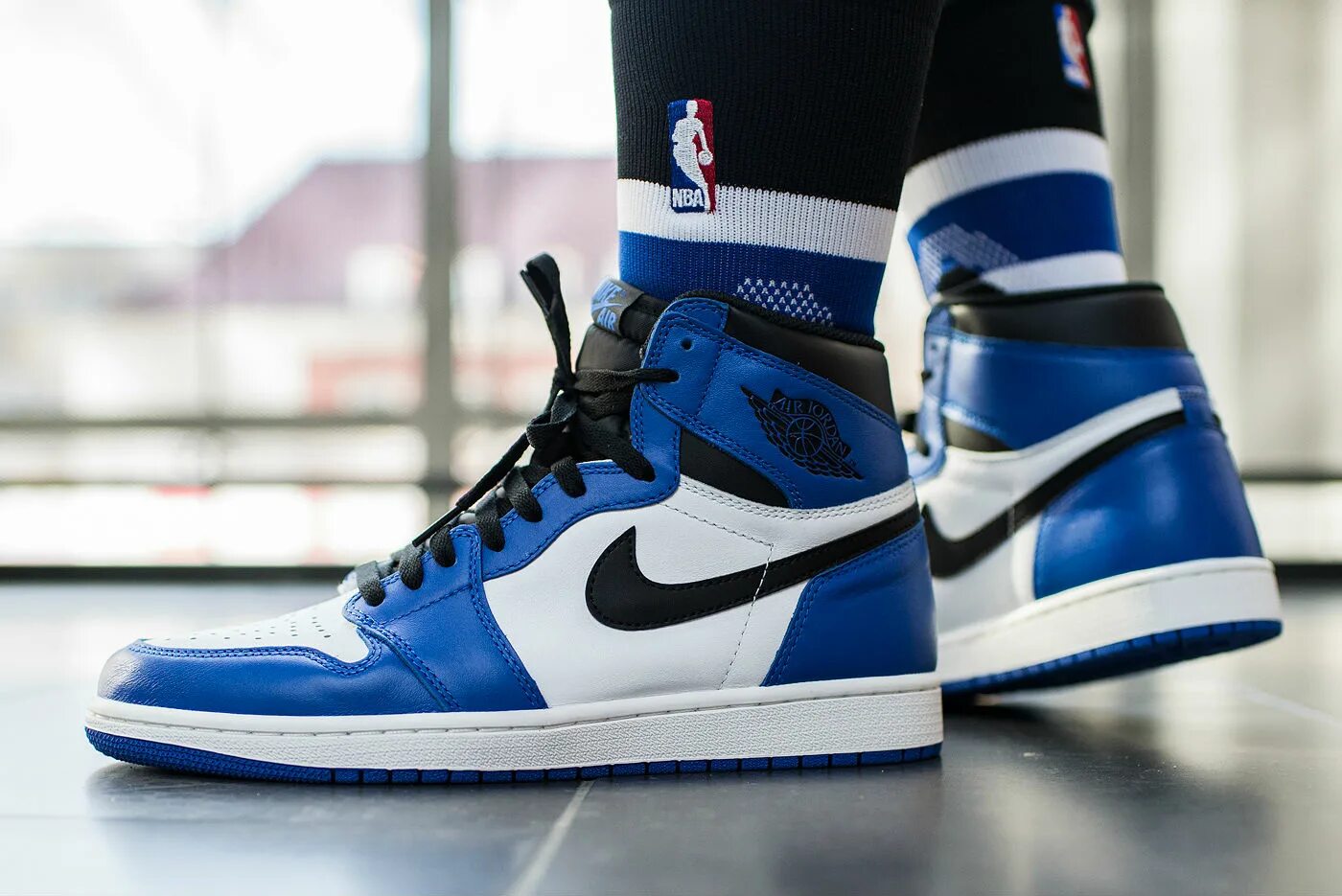 Игра один синий. Air Jordan 1 Retro High og. Nike Air Jordan 1 High og Royal Blue. Nike Air Jordan 1 Retro High og. Nike Air Jordan 1 High Blue.