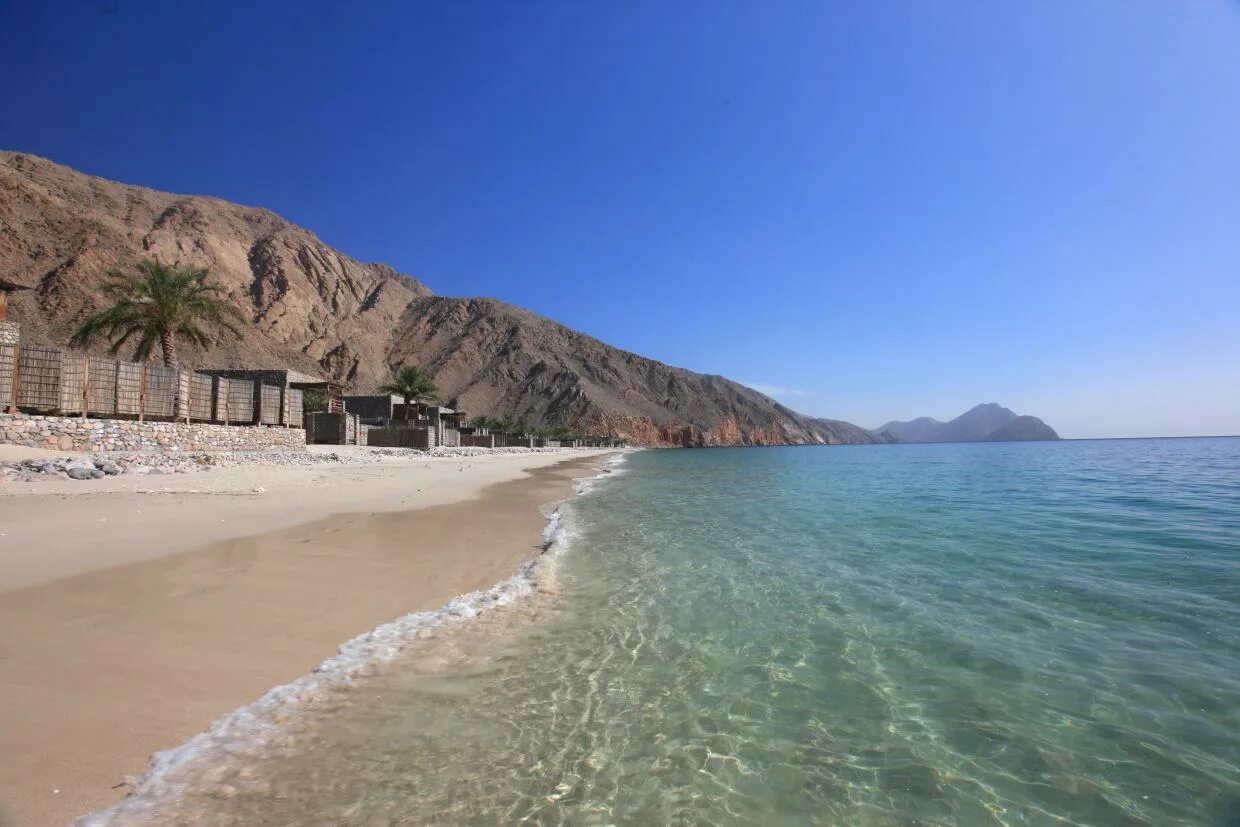 Nova park 3 оаэ шарджа пляж. Маскат оман пляжи. Фуджейра отзывы туристов об отдыхе. 3 отлично! fujairah rotana resort 5*. Океан к корфаккан резорт.