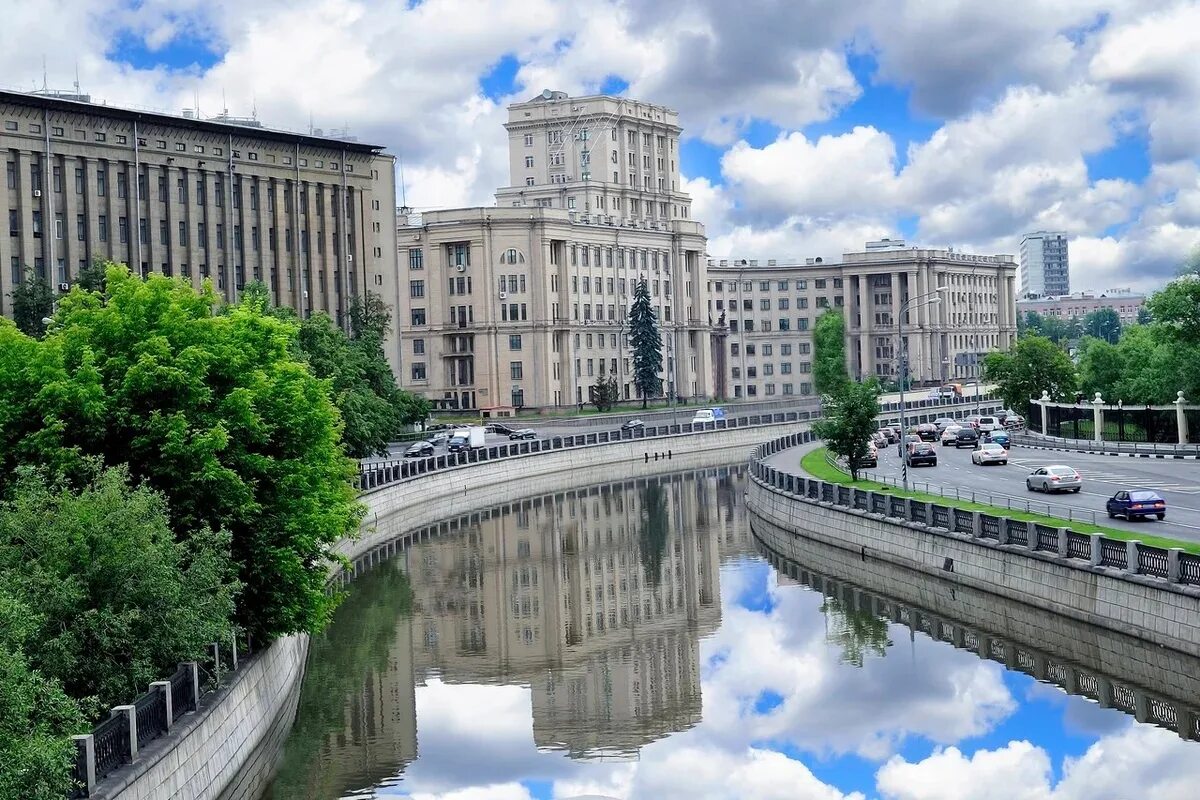 МГТУ им Баумана Москва