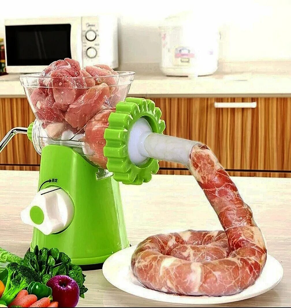 насадка на мясорубку для набивки колбасок. машинка для приготовления колбасы. мясорубка для колбасок. насадка для колбасы. насадка для сосисок к мясорубке.