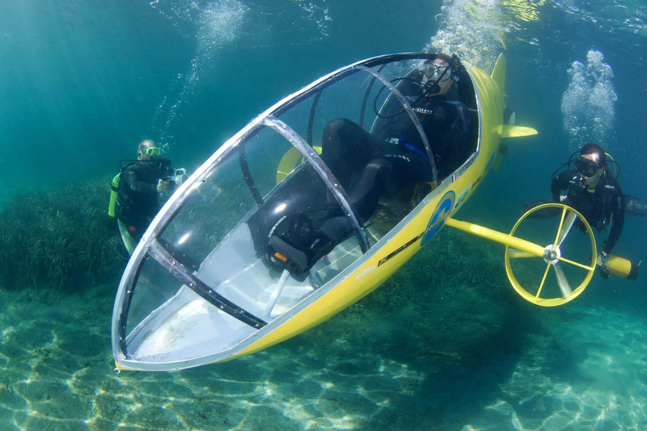 Какого числа можно плавать на моторе. Субмарина scubster. Необычные подводные лодки. Подводные плавательные аппараты. Водный велосипед.