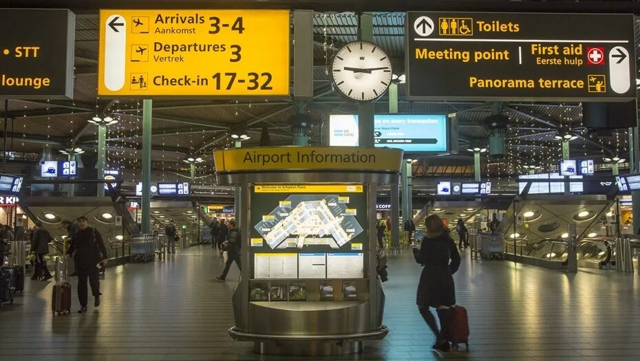 Зал прилета Схипхол. Аэропорт Амстердама. Amsterdam Airport Schiphol. Аэропорт Схипхол внутри. Departure check