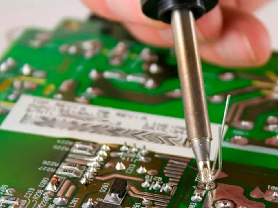 Ремонт приставки телевизора. Ремонт ресиверов. Ремонт тюнера. Motherboard Repair. Ремонт на плате.