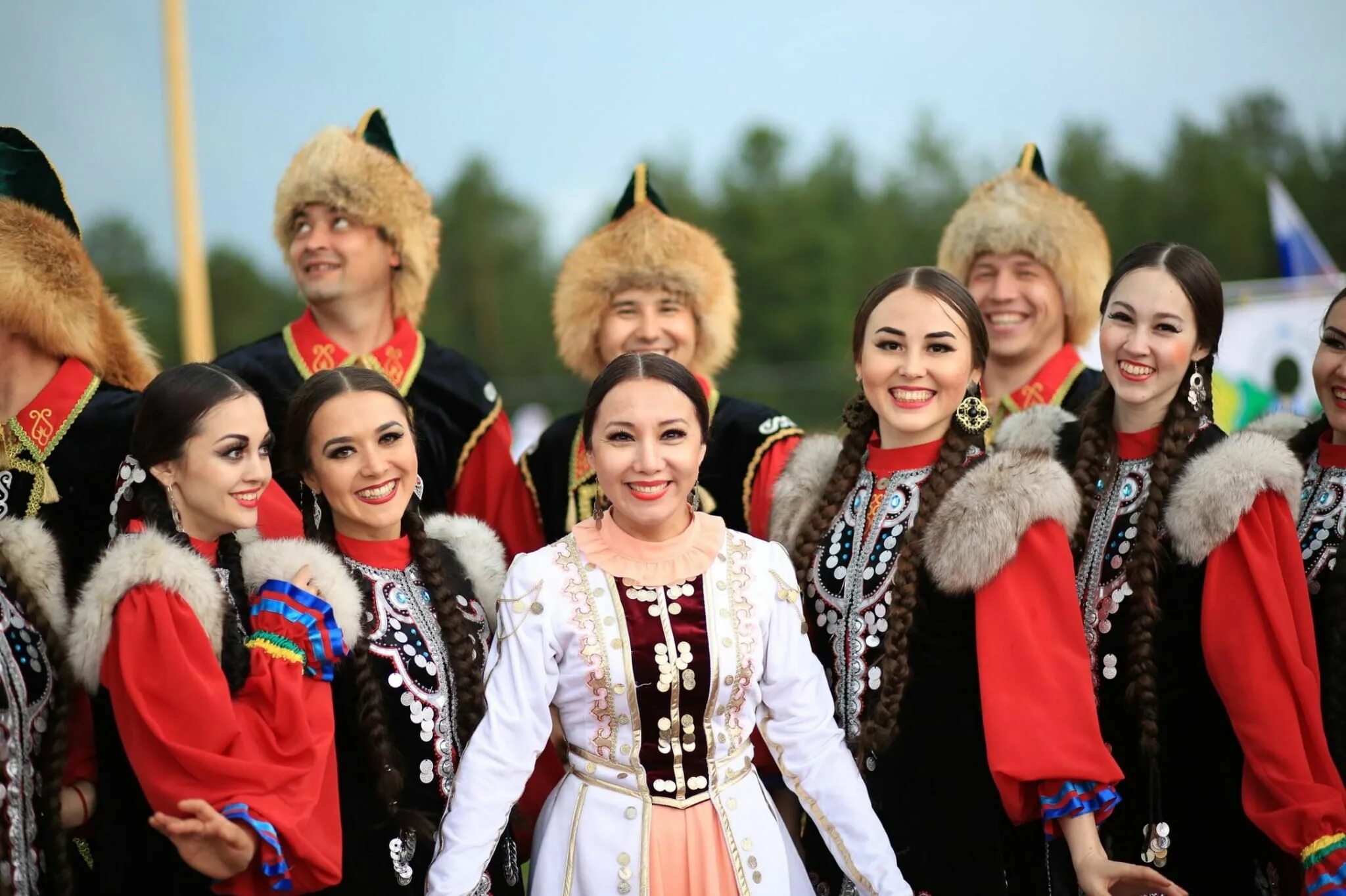 Народы проживающие в волгоградской области. Народы Урала башкиры. Айлинские башкиры. Народы России башкиры. Башкиры Алтайская группа.