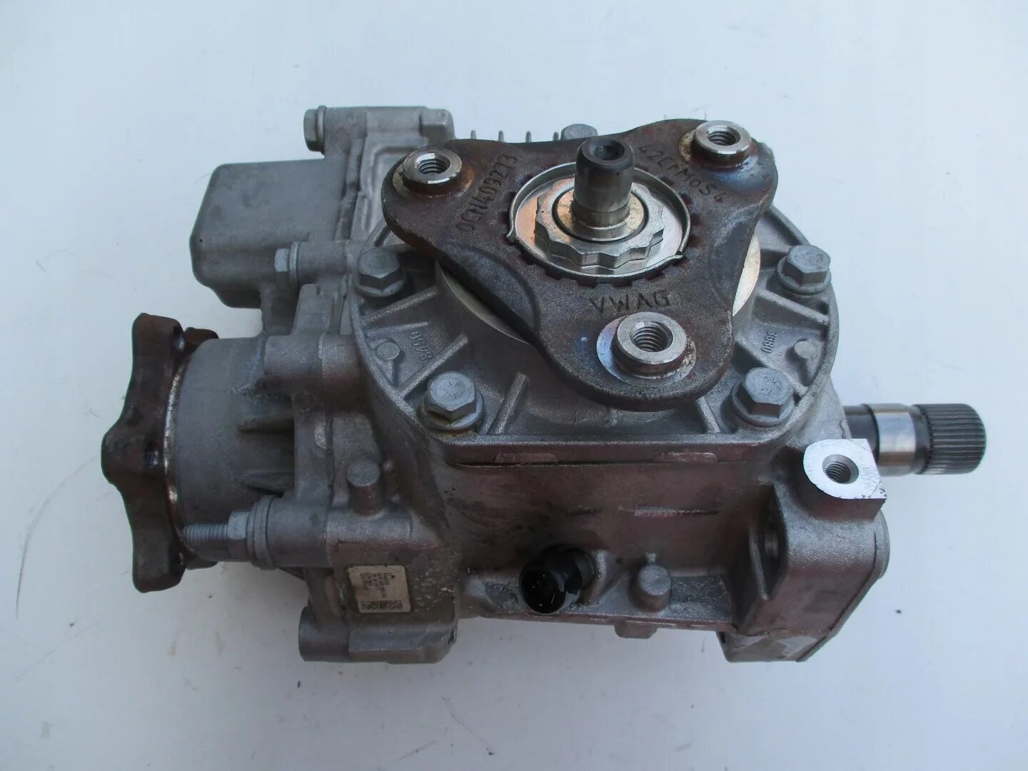 010. Редуктор шкода 275. Редуктор шкода. Задний редуктор skoda yeti. 0br 525 010 b.