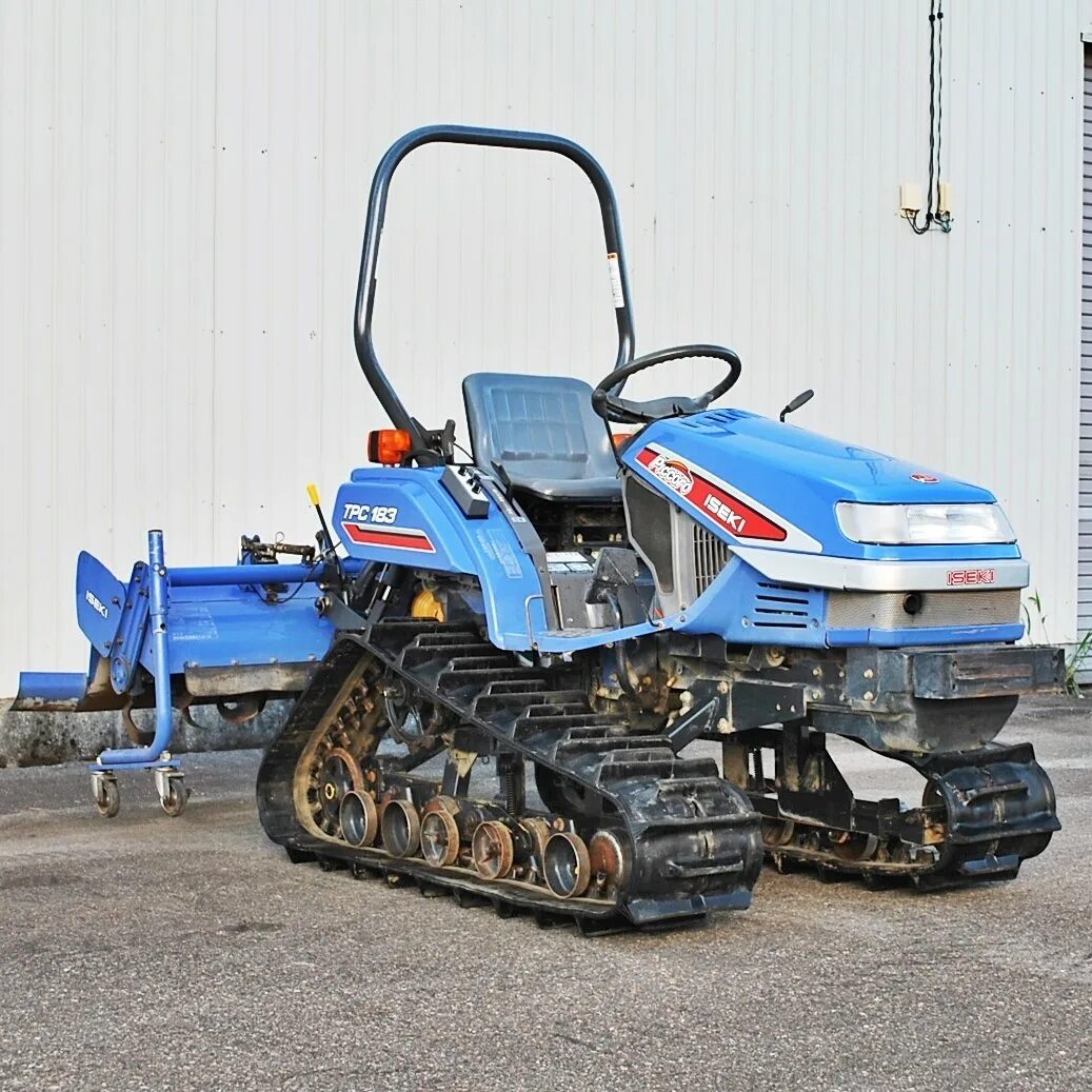 Iseki tpc15. Минитрактор земляк с1100. Японский гусеничный минитрактор yanmar ac 18. Минитрактор гусеничный бу. Мини-трактор iseki tpc153 piccoro.