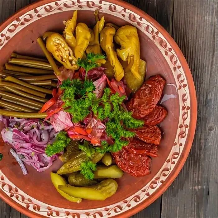 шпинатный суп пюре. аджика пермь ресторан. пермь улица ленина 58 аджика. пермь улица ленина 58 аджика.