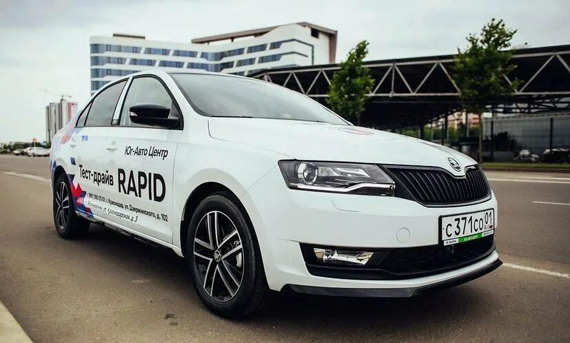 Рапид партия. Шкода рапид dtm. skoda rapid silver. шкода рапид 2025. шкода рапид 2025 года такси.
