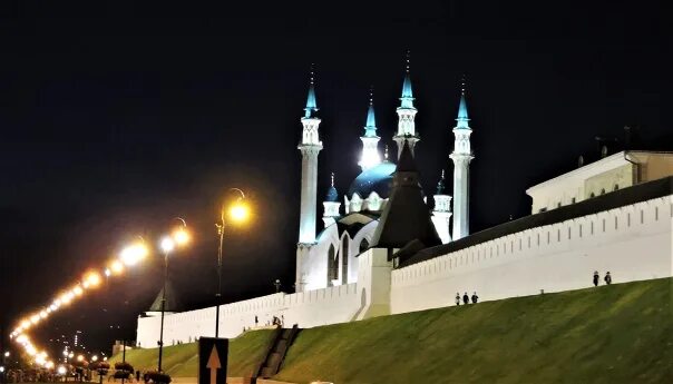 Казань ночью фото Pin op Казань