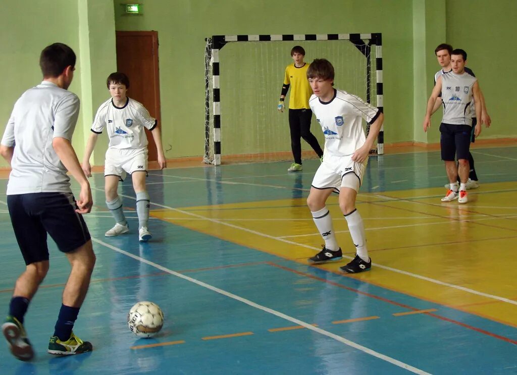 мини футбол колледж