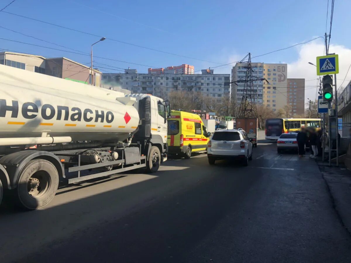 Владивостоке водитель грузовики