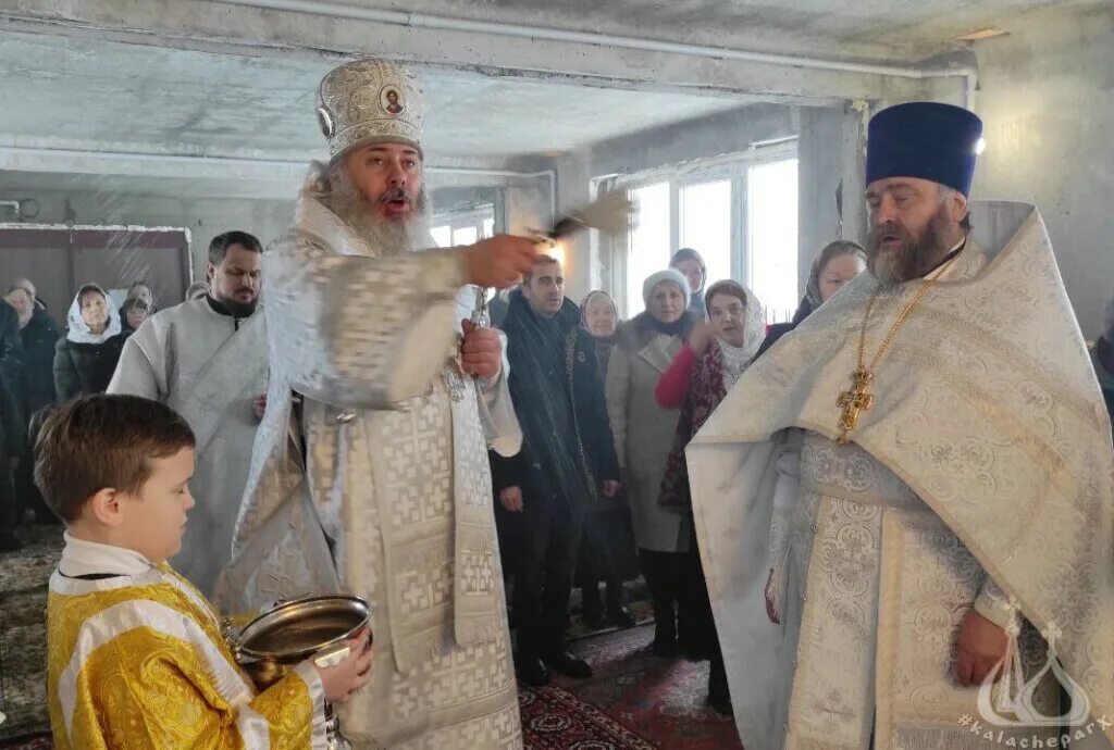 Литургия 25 января 2024. Настоятель новой церкви в волжском волгоградской области. Литургия 25 января 2024. Диакон александр симора. Богослужение вне церкви.