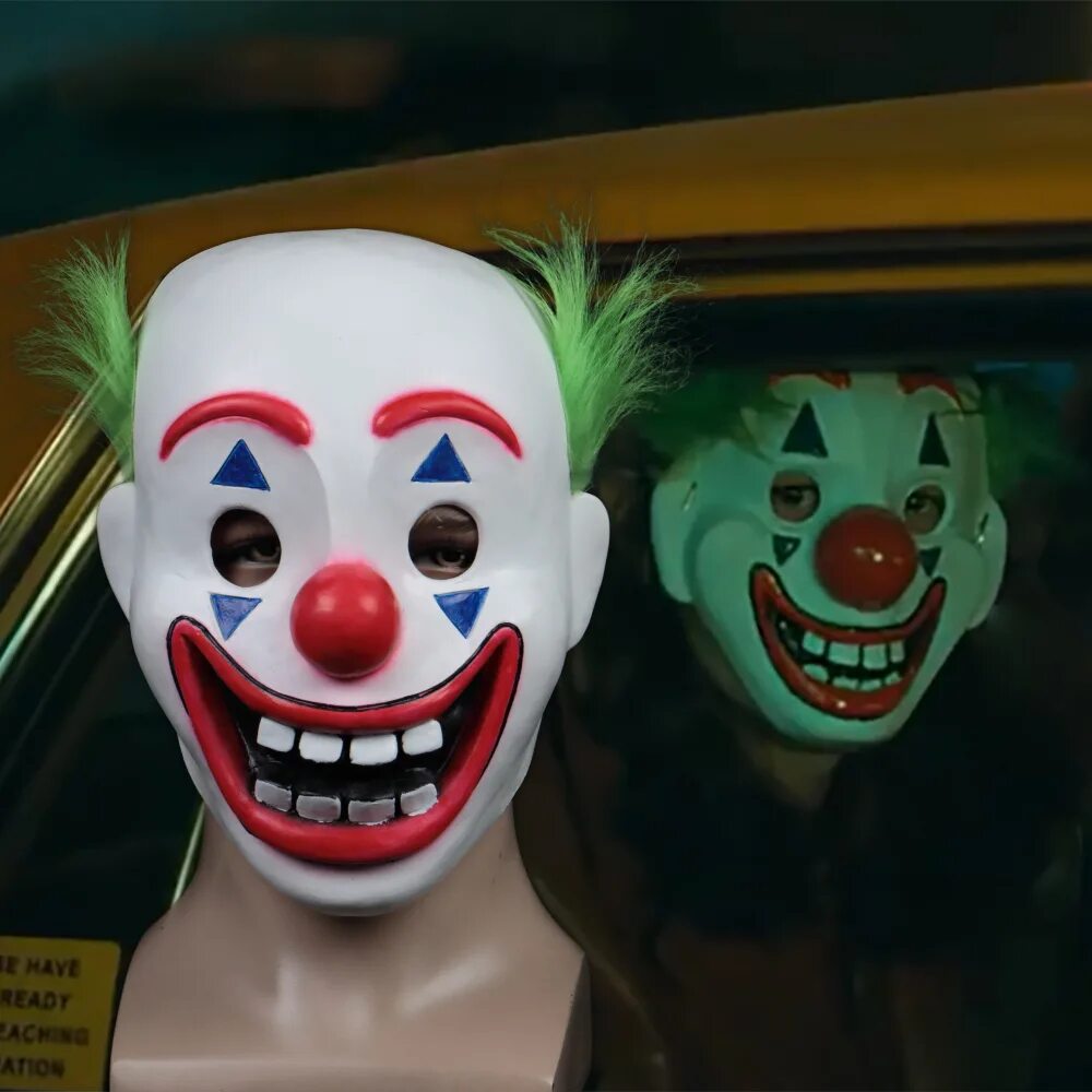 Джокер маска 2. Клоунская маска Джокер 2019. Маска клоуна из Джокера.