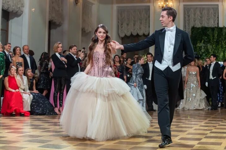 Бал изменивший судьбу. Бал дебютанток tatler 2025. бал дебютанток tatler 2019. бал дебютанток татлер 2025. бал дебютанток 2025 рудковская.