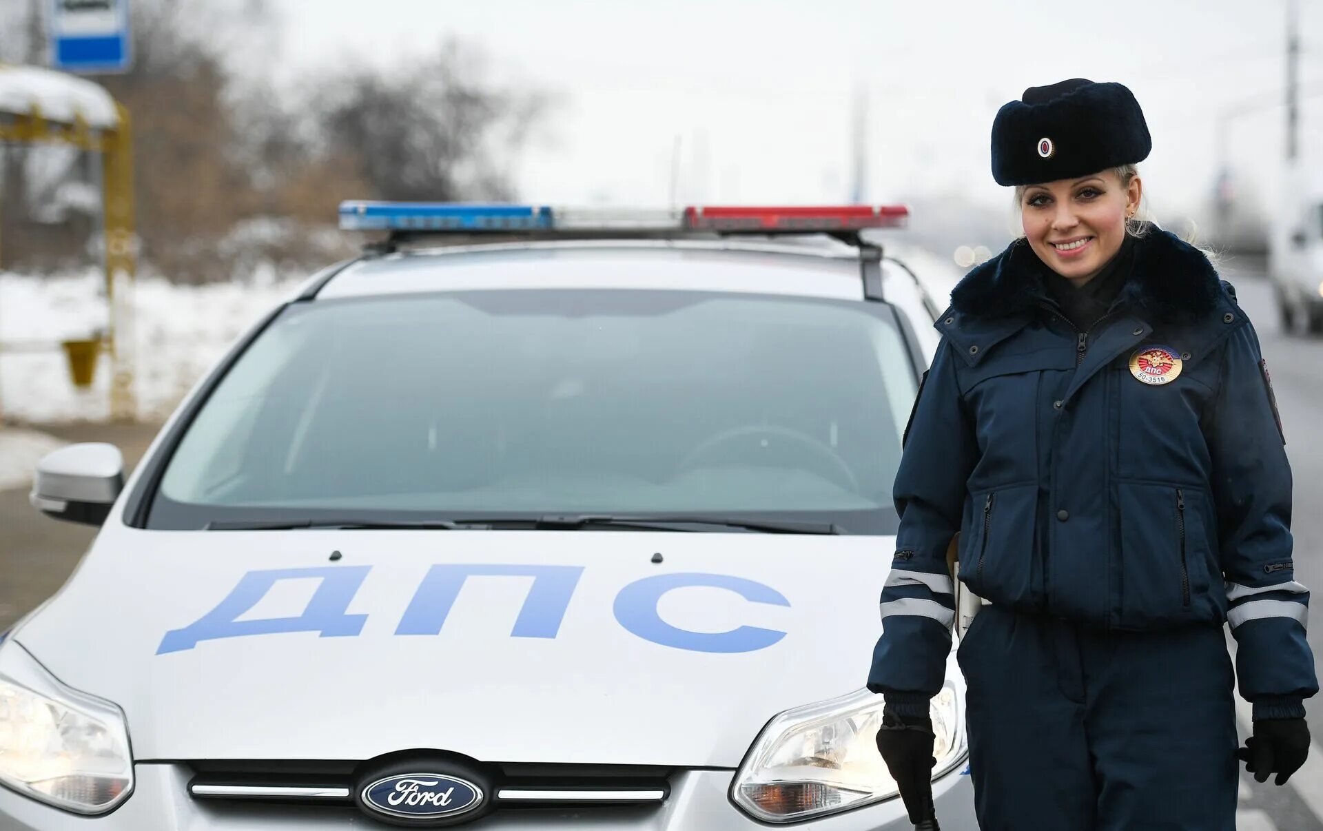 женская полицейская форма. девушки полицейские россии. служба в полиции женщины. девушки в полиции россии. российские женщины полицейские.