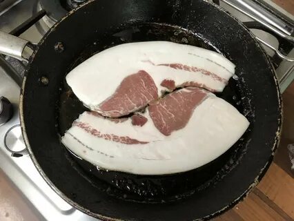 Правильный стейк из свинины на сковороде