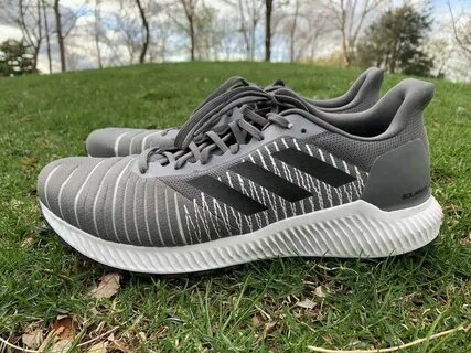Кроссовки adidas solar