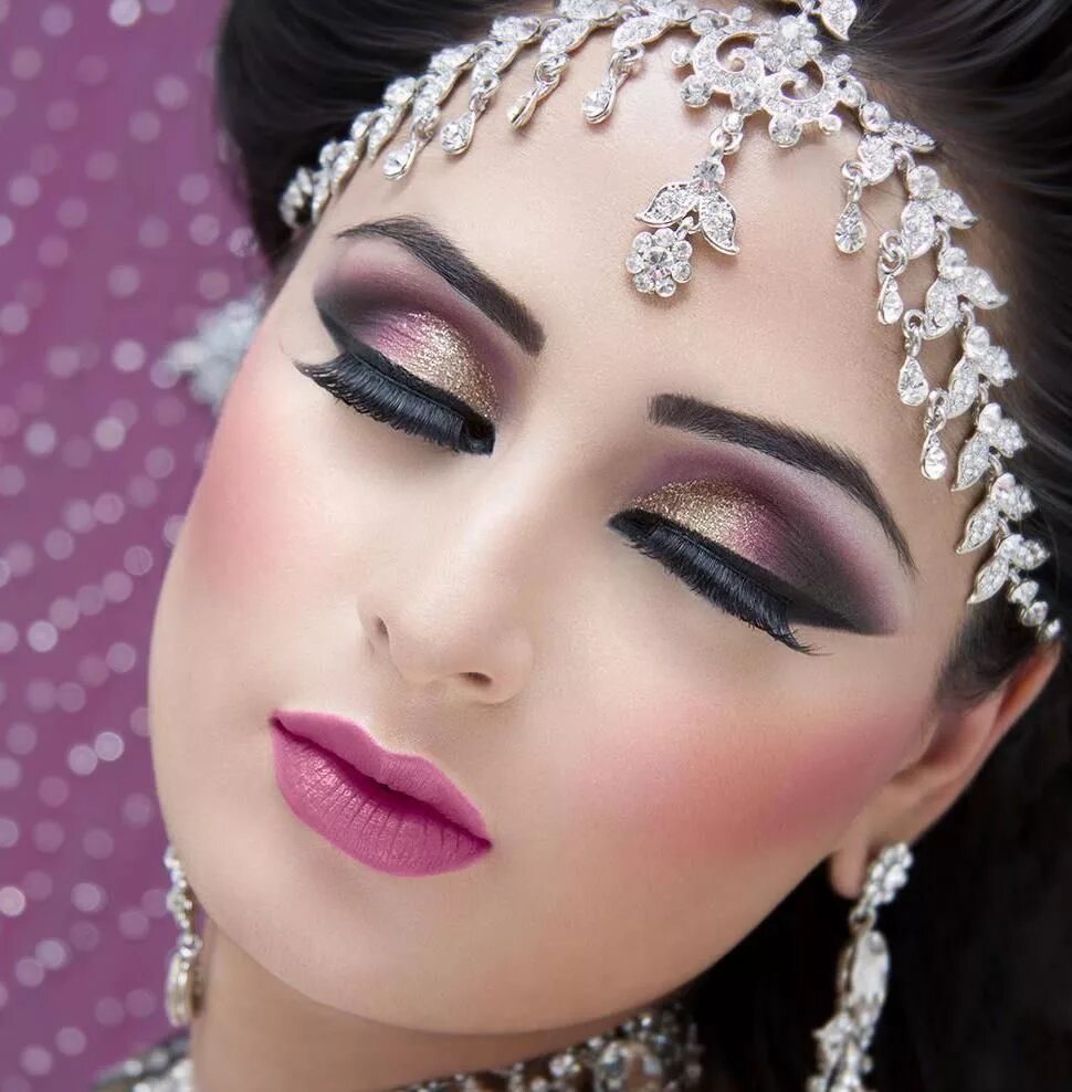 Verusha make up style
