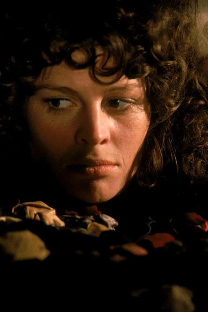 Миссис миллер. MCCABE and Mrs Miller 1971. Маккейб и миссис Миллер / MCCABE & Mrs. Miller (1971). Джули Кристи и Уоррен Битти.