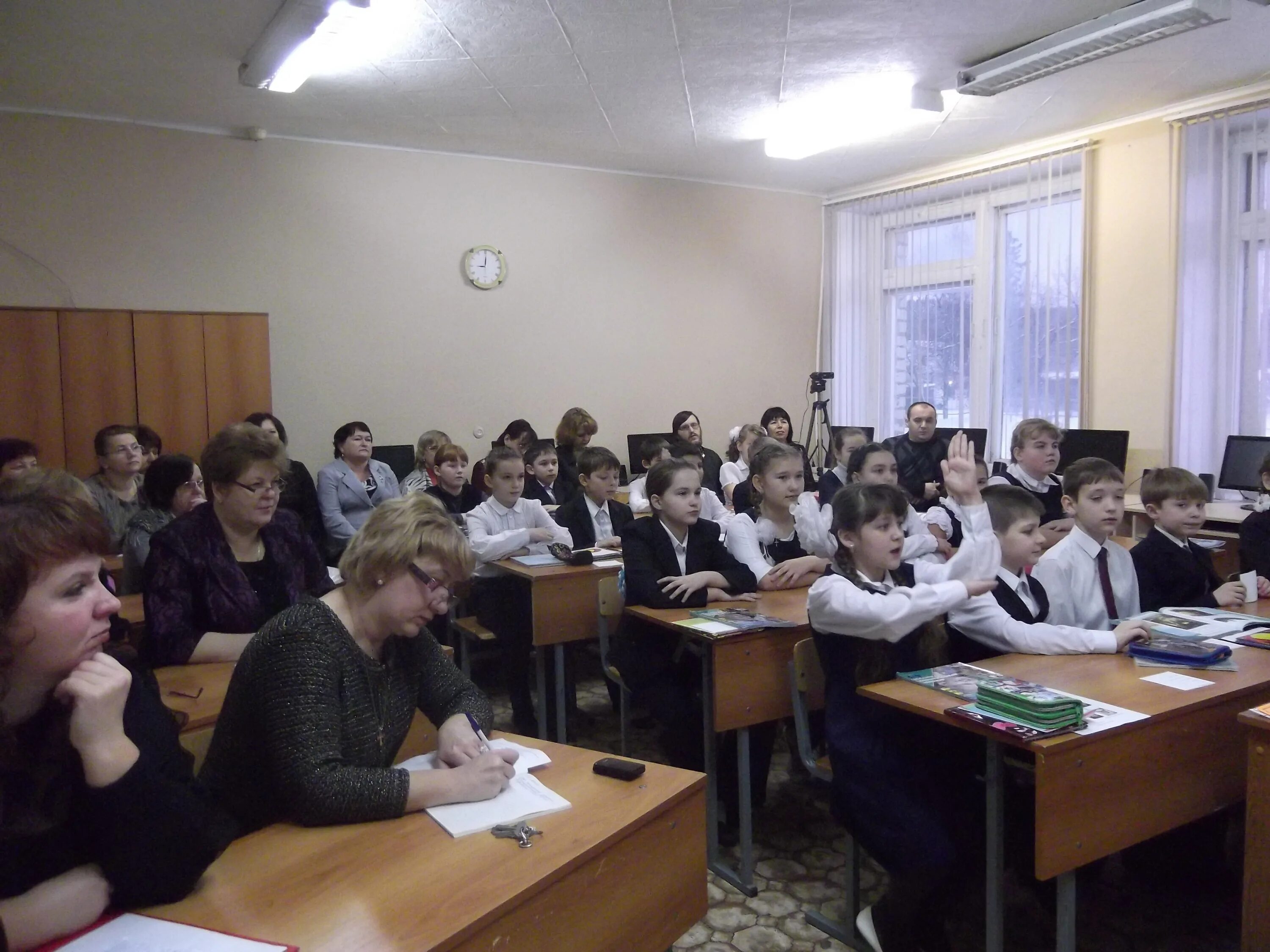 управление образования базарно карабулакского района. сош 2 базарный карабулак 2018 г 1 сентября. усзн базарный карабулак. базарный карабулак школа 1. школы базарно карабулакского района.