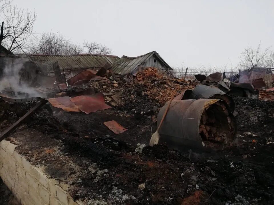 Разбор горят. Село Ружеевщино. Пожар Сурское Ульяновской области. Ружеевщино Сурский. Пожар в р п Сурское 24 мая.