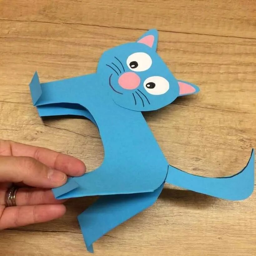 Поделки из бумаги игрушки. Поделки из бумаги для детей. поделки из бумаги для дошкольников. простые поделки из бумаги для детей. животные из цветной бумаги.