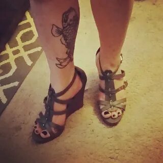 MissAlinaPaige's tweet photo. photodump of my lovely leggies and foot...