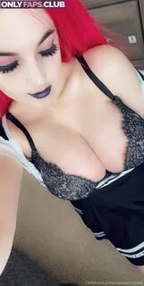 sarawrcosplay OnlyFans Leaks (25 Photos) - OnlyFaps.