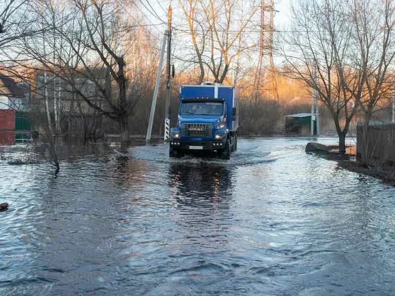 Радица-Крыловка Брянск. Паводок Брянск 2023 Радица Крыловка. Затопление в Брянске. Паводок Радица Крыловка Брянск 2012.