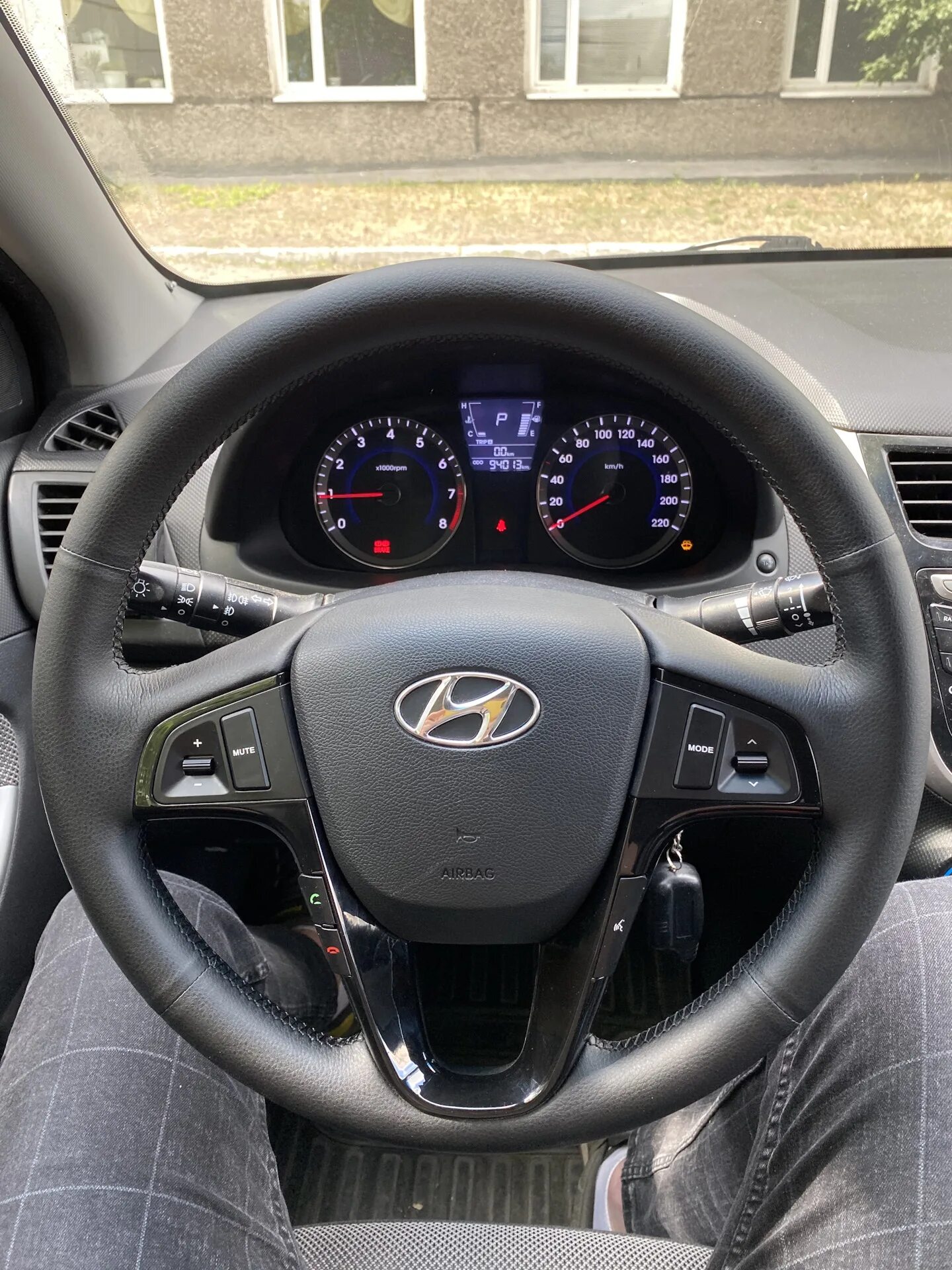 Руль солярис 2012. Руль hyundai solaris 1. Руль солярис 2020. Руль hyundai solaris 2014. Руль hyundai solaris 2 рестайлинг.