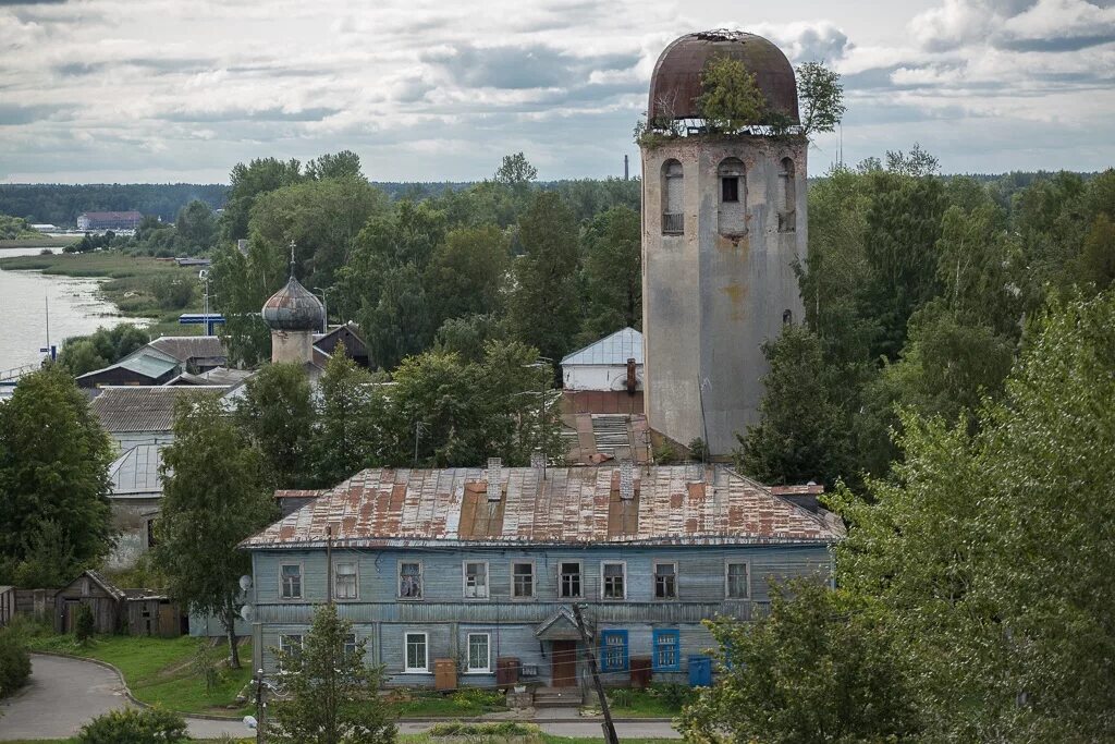 Новая Ладога Ленинградская область. Храм Рождества Пресвятой Богородицы в новой Ладоге. Город новая Ладога Церковь. Новая ладога ленинградская область купить