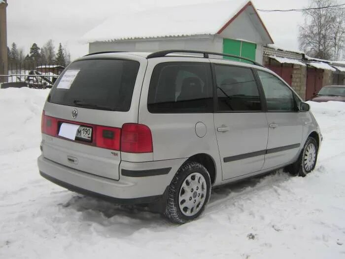 Volkswagen sharan 1.9. Фольксваген Шаран 2002 года. Фольксваген Шаран 1.9 дизель. Шаран Фольксваген 1.9 2002. Фольксваген Шаран дизель 2000.