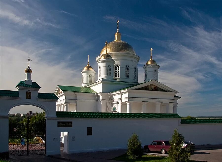 Нижегородский Благовещенский монастырь. Алексеевской церкви Нижегородского Благовещенского монастыря..