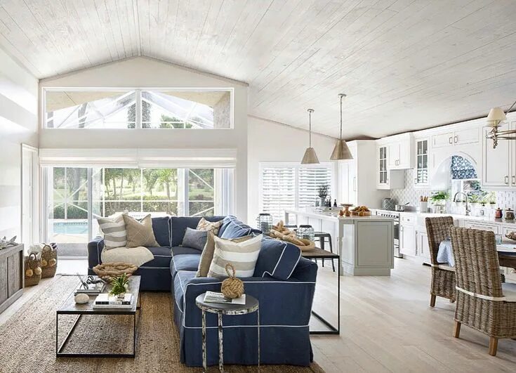 Share living houses. Современный дом снаружи и внутри. Планировки домов с панорамными окнами. Time-share apartment. Гостиная интерьер на вилле.
