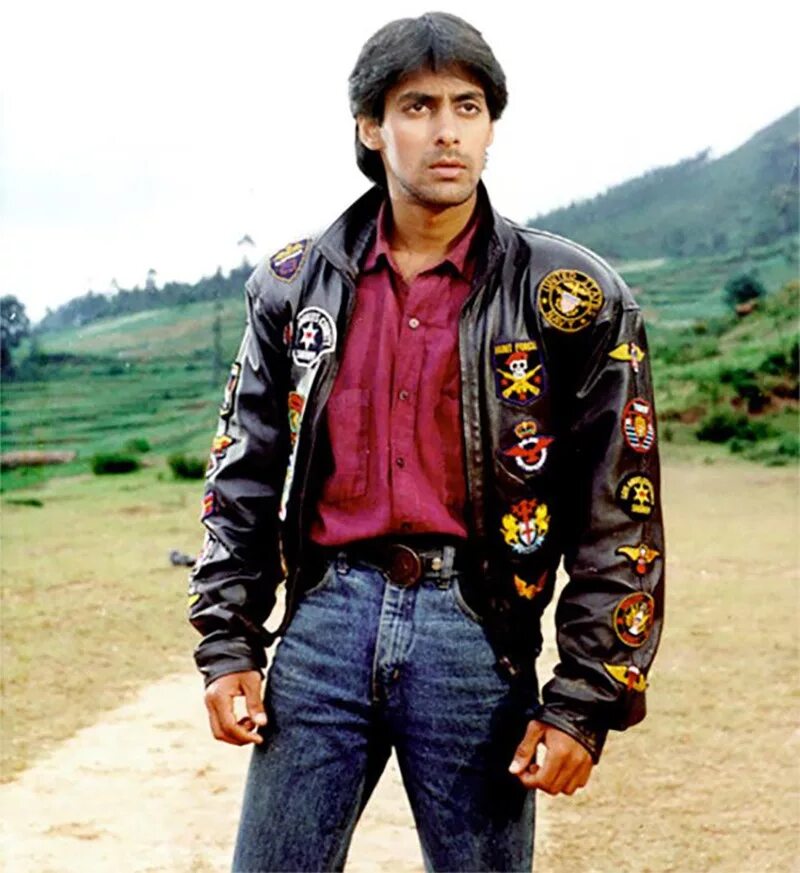 Миллионер хинд. Салман Бхагьяшри. Salman Khan 1989. Салман Кхан 1989 Maine Pyar Kiya. Салим Кхан.