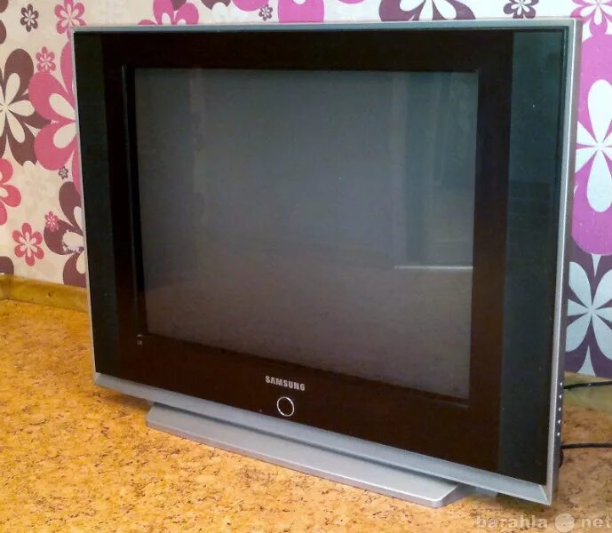 Телевизор за 1000. Телевизор за 500 рублей. Продается телевизор. Телевизор до 6000 рублей. Телевизор недорого киров