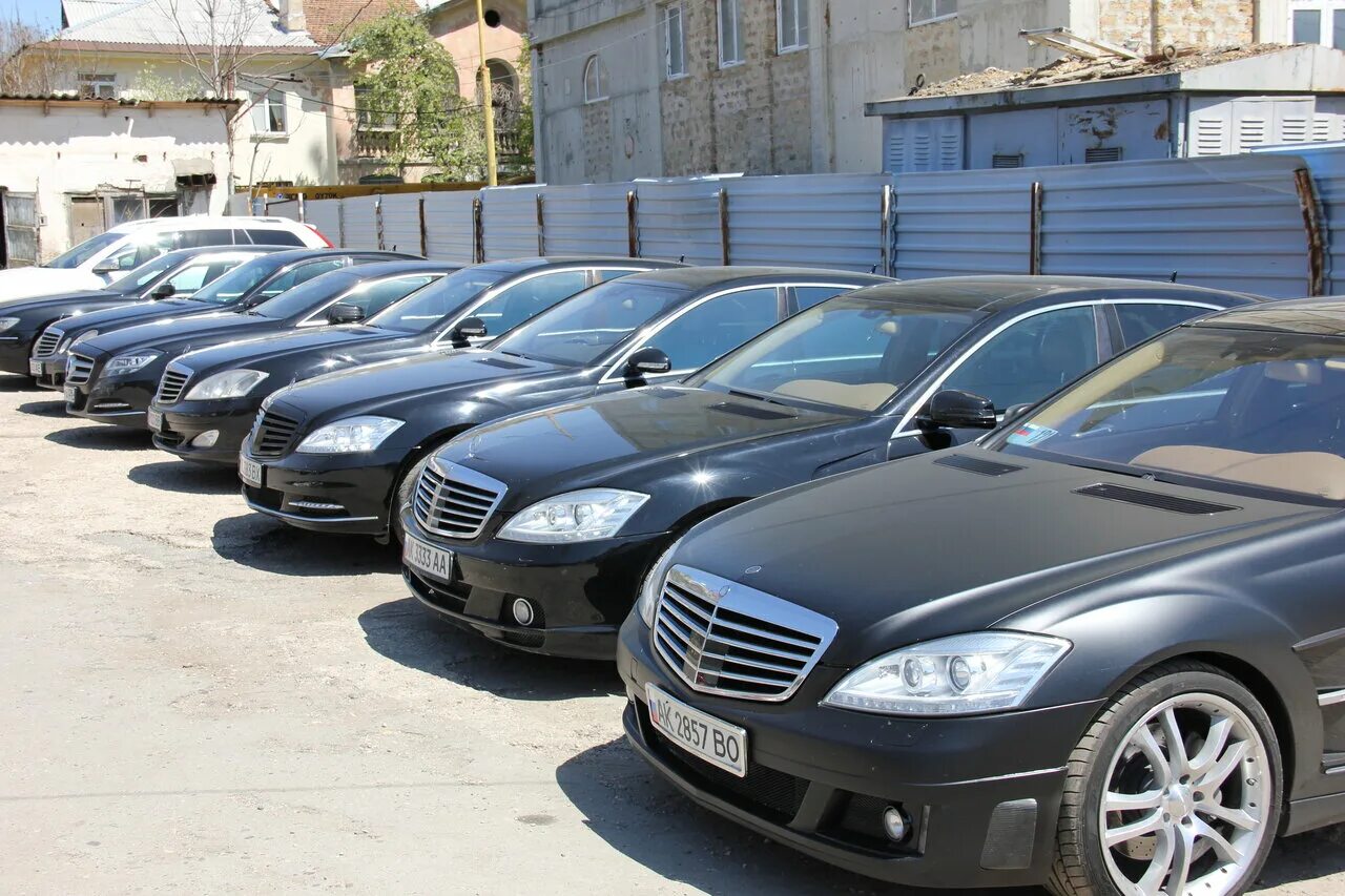 номерной знак. номера машин. номера авто симферополь. номер региона крым на автомобильных. автономера симферополь.